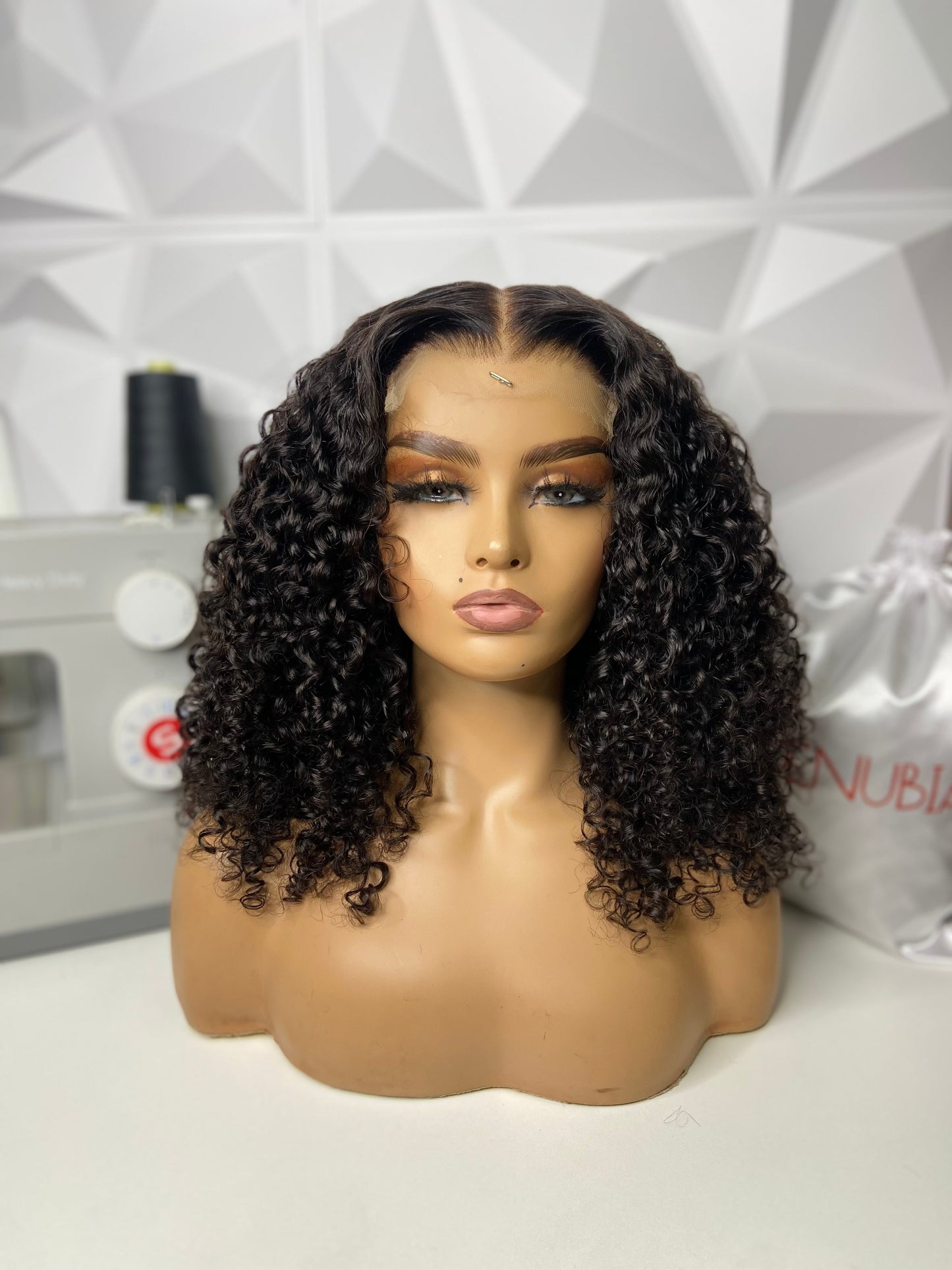 Chesca (Unstyled)